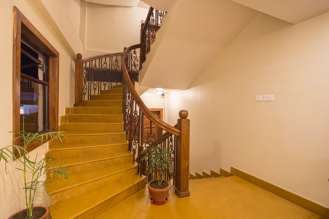 Hotel Portland Покхара Экстерьер фото